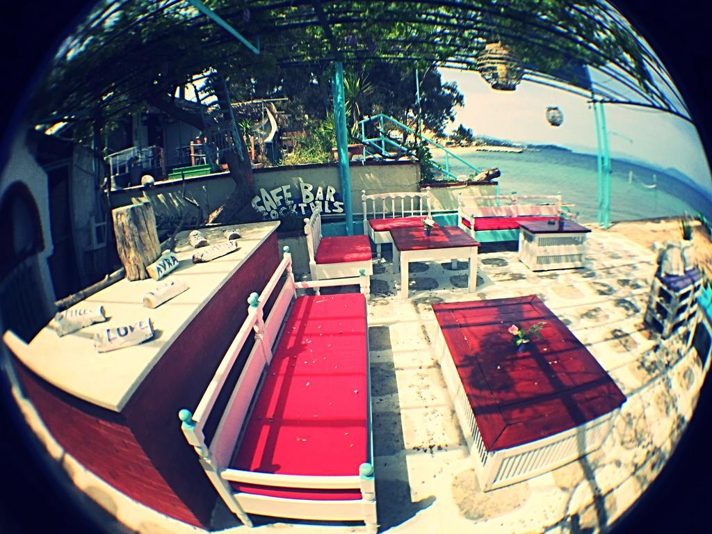 Benitsa Beach Hotel Achílleion Екстериор снимка
