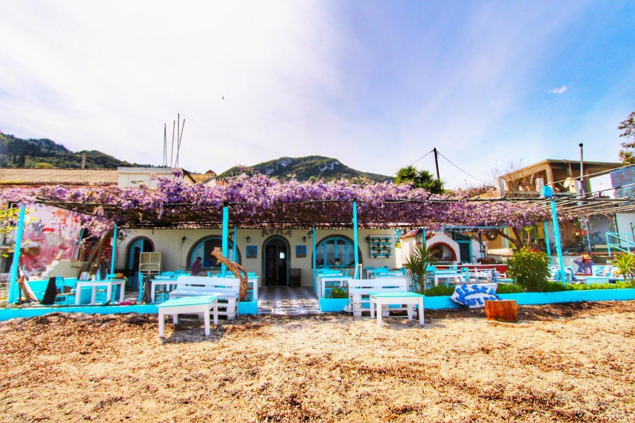 Benitsa Beach Hotel Achílleion Екстериор снимка